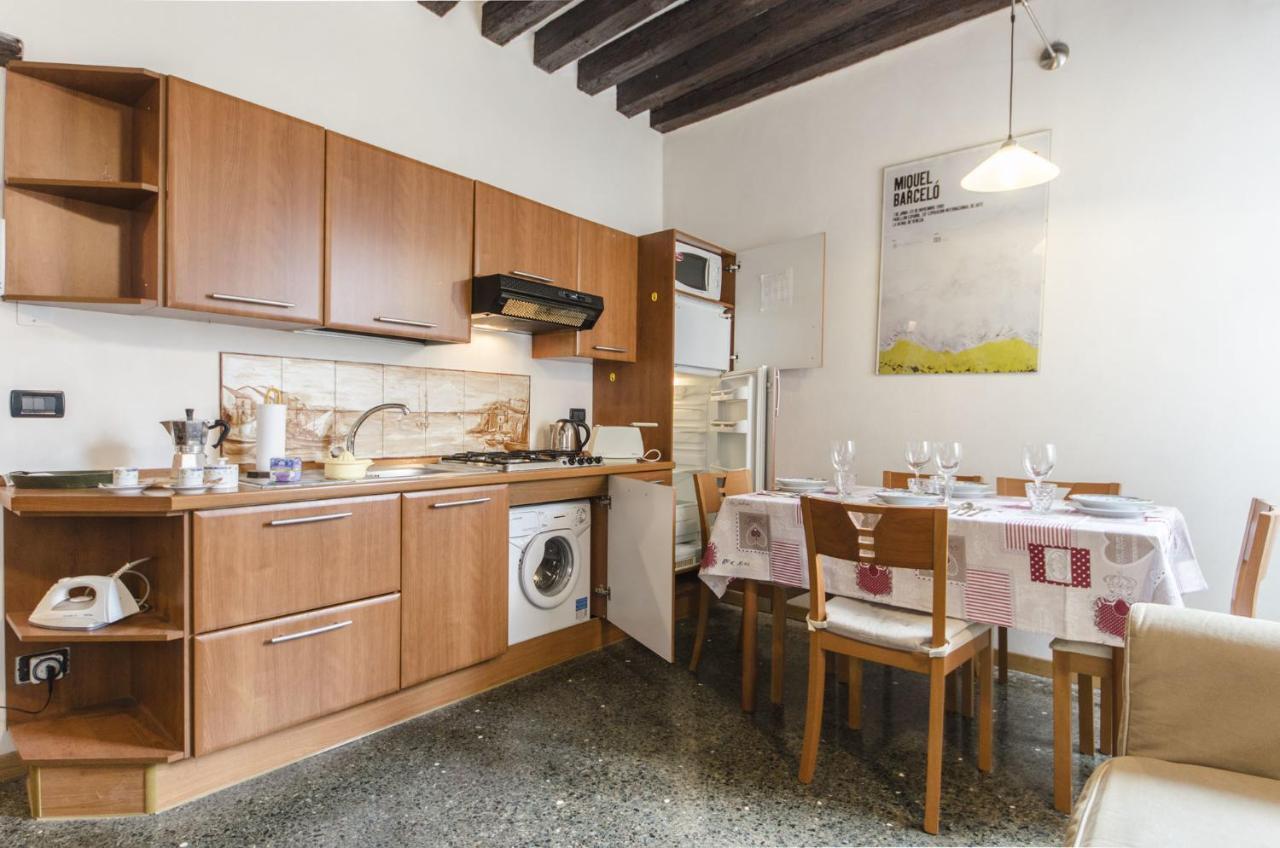 Residenza Dondel Apartment Venice Luaran gambar